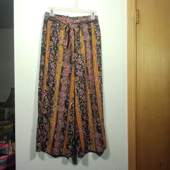 Kristin  Nicole Colorful Floral Harem Style Pants Size: L - Picture 5 of 13